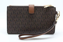 Load image into Gallery viewer, Michael Kors Jet Set Travel Double Zip Wristlet - Signature PVC (Brown PVC/Dark Acorn)