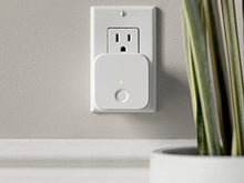 Load image into Gallery viewer, August Smart Lock Pro (3rd Gen) + Connect Hub - Zwave, HomeKit & Alexa Compatible - Silver