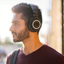 Load image into Gallery viewer, Audio-Technica ATHM50XBT Wireless Bluetooth Over-Ear Headphones, Black