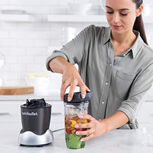 Load image into Gallery viewer, NutriBullet ZNB30100Z Pro 1000 Personal Blender, 32-Ounce, Light Gray

