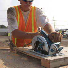 Load image into Gallery viewer, Makita 5007Mg Magnesium 7-1/4-Inch Circular Saw
